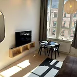 Apartment Perfect Couples Retreat In Urban Area *