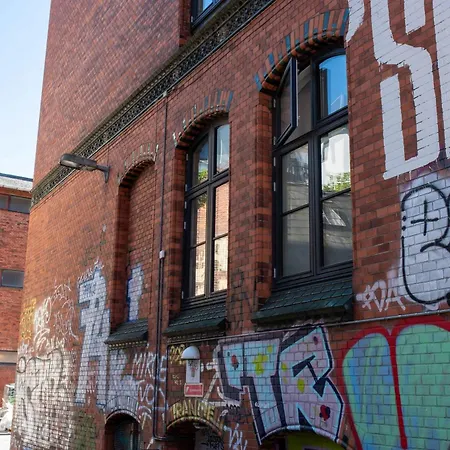 Apartman Perfect Couples Retreat In Urban Area