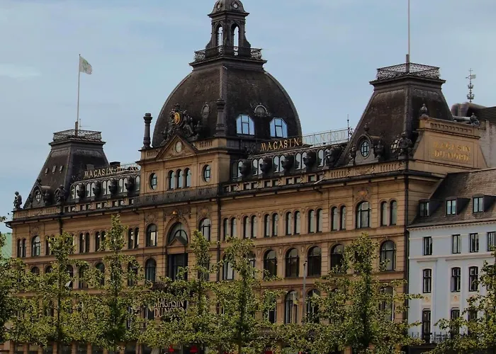 Perfect Couples Retreat In Urban Area *