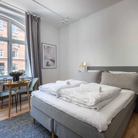 Apartment Perfect Couples Retreat In Urban Area